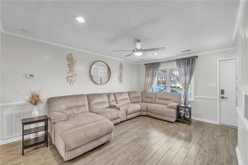 Photo 5 of 28 residential for sale in Hampton virginia Photo 5 of 28 residential for sale in Hampton virginia