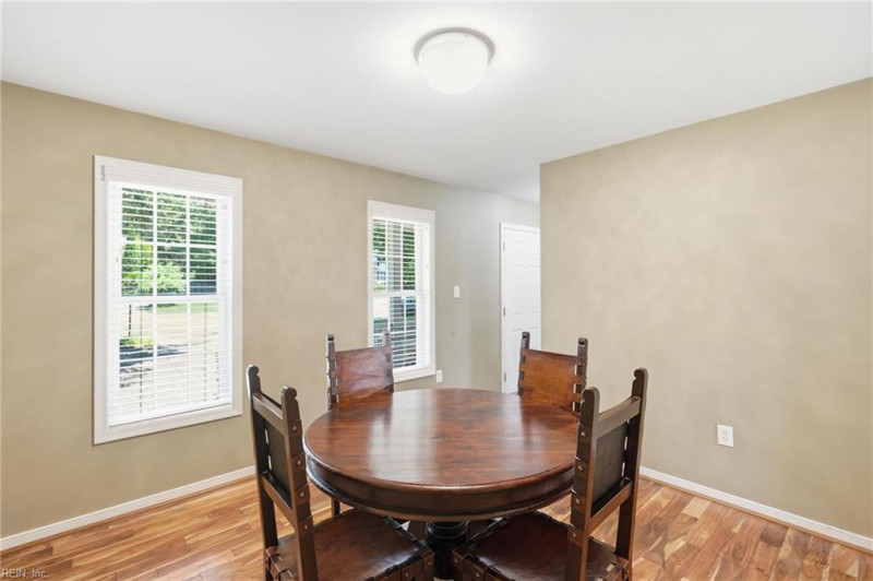 Photo 17 of 36 residential for sale in Henrico County virginia