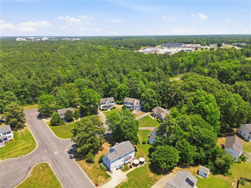 Photo 4 of 36 residential for sale in Henrico County virginia