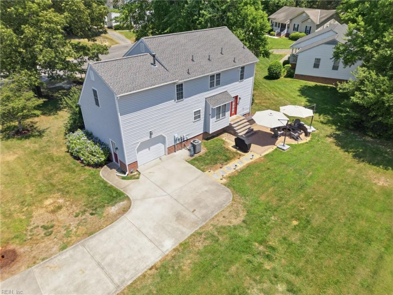 Photo 5 of 36 residential for sale in Henrico County virginia