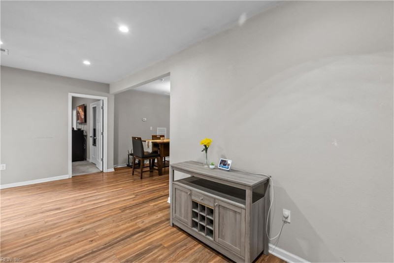 Photo 23 of 46 residential for sale in Suffolk virginia