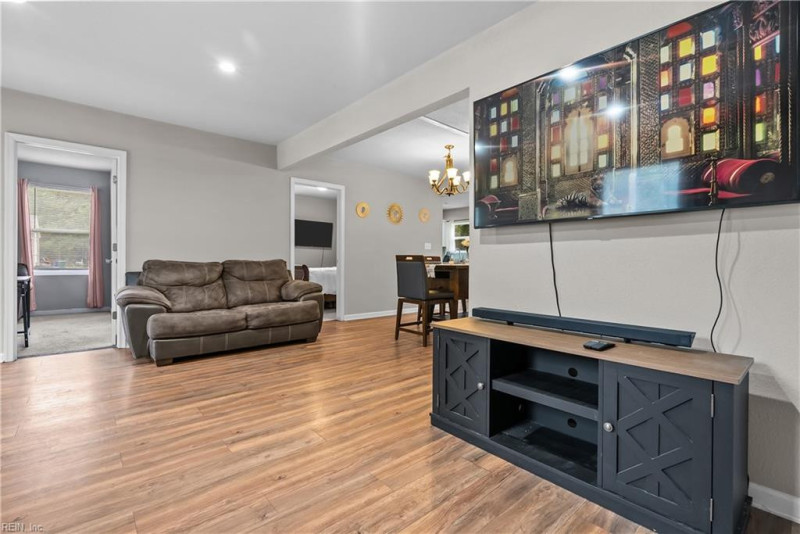 Photo 8 of 46 residential for sale in Suffolk virginia