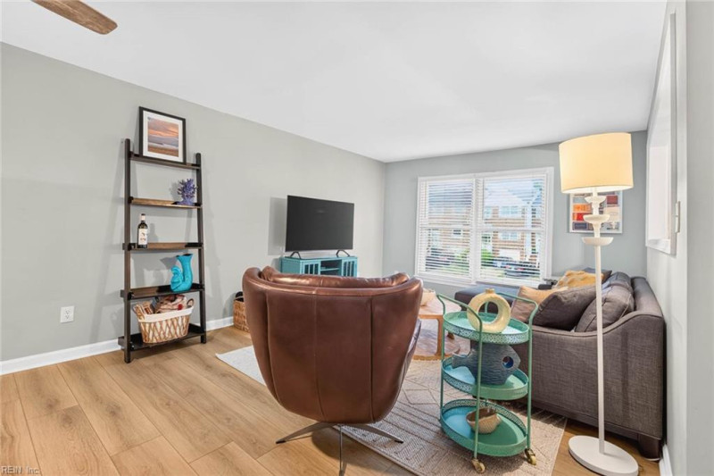 Photo 12 of 50 residential for sale in Virginia Beach virginia