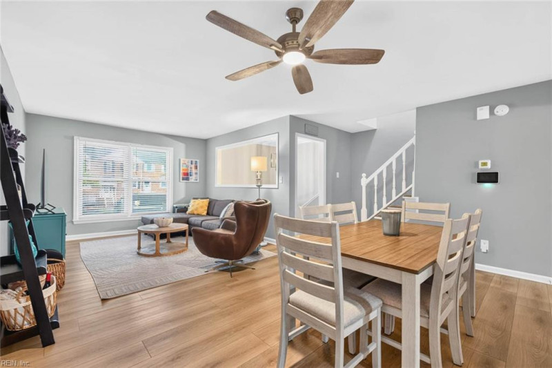 Photo 14 of 50 residential for sale in Virginia Beach virginia