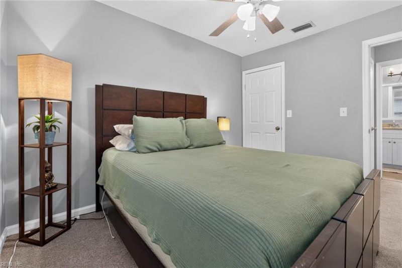Photo 33 of 50 residential for sale in Virginia Beach virginia