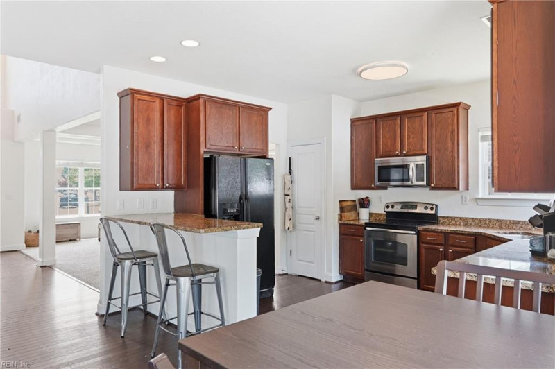 Photo 16 of 46 residential for sale in Virginia Beach virginia