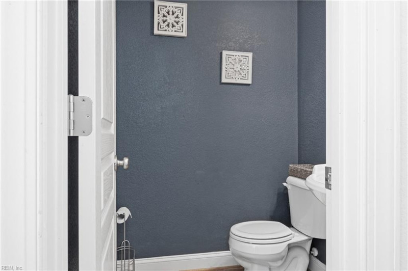 Photo 23 of 46 residential for sale in Virginia Beach virginia