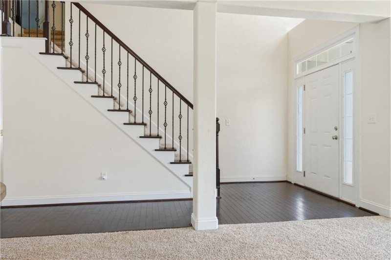 Photo 4 of 46 residential for sale in Virginia Beach virginia