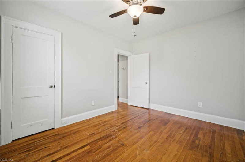 Photo 12 of 24 residential for sale in Portsmouth virginia