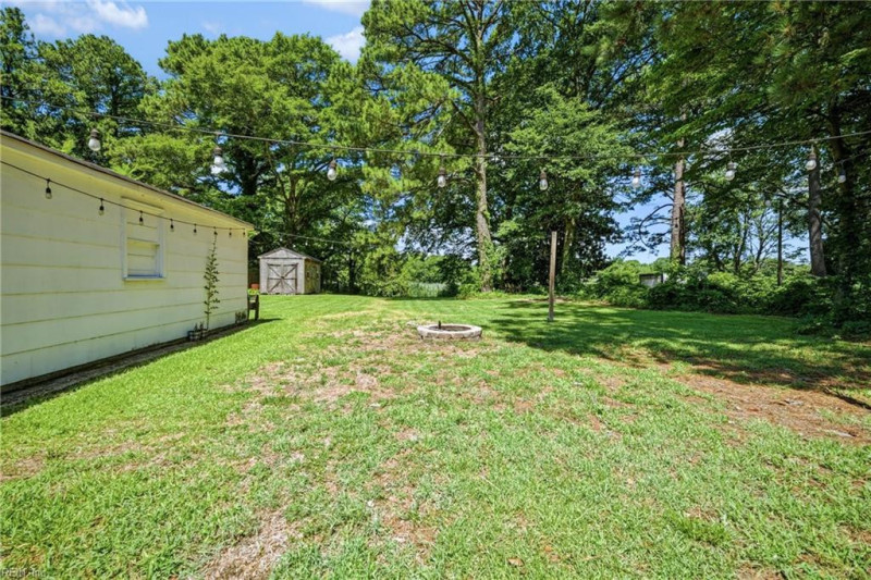 Photo 20 of 24 residential for sale in Portsmouth virginia