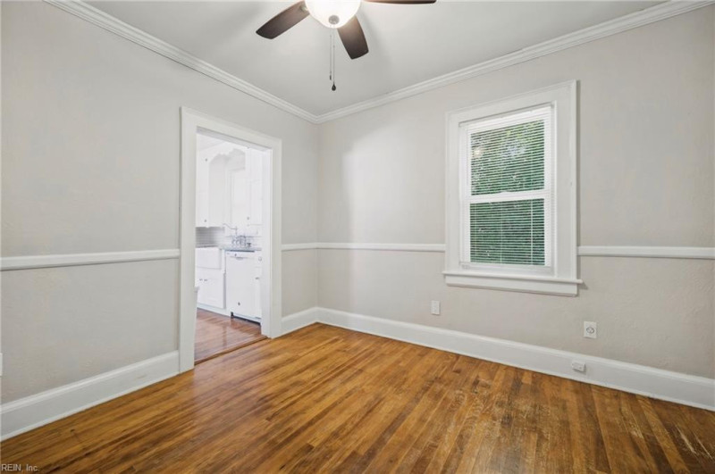 Photo 8 of 24 residential for sale in Portsmouth virginia