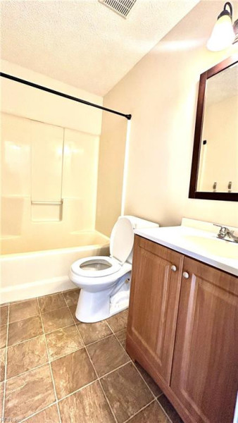 Photo 14 of 28 residential for sale in Newport News virginia