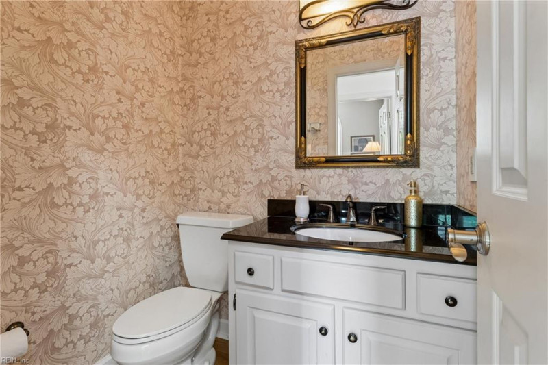 Photo 15 of 30 residential for sale in Williamsburg virginia