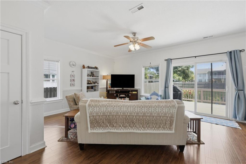 Photo 11 of 42 residential for sale in Norfolk virginia
