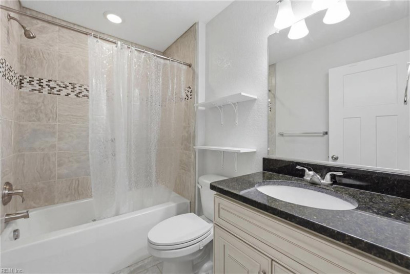Photo 27 of 42 residential for sale in Norfolk virginia