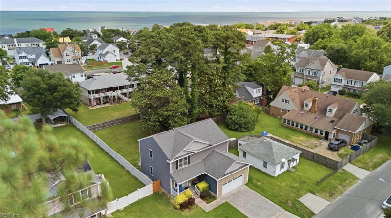 Photo 4 of 42 residential for sale in Norfolk virginia