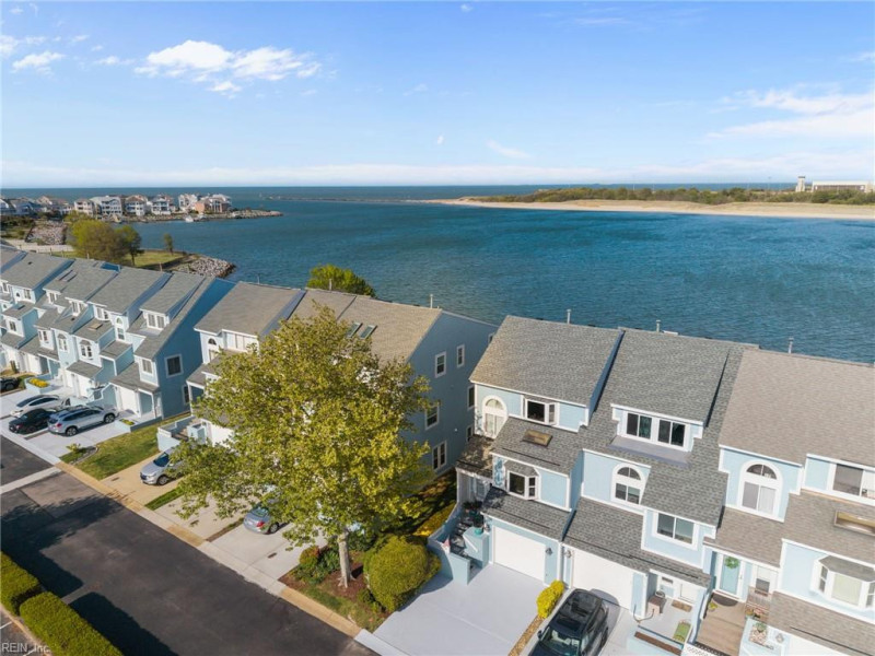 Photo 38 of 41 residential for sale in Norfolk virginia Photo 38 of 41 residential for sale in Norfolk virginia