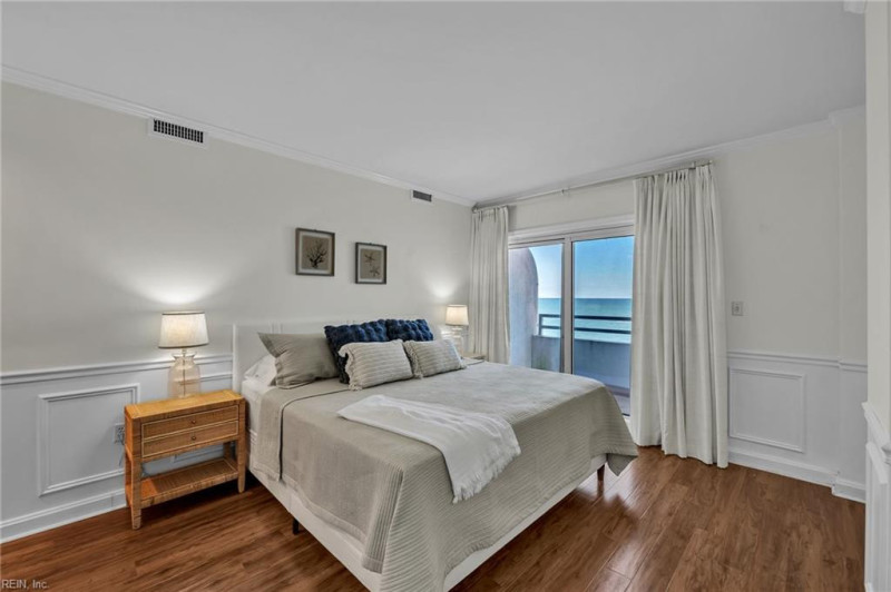 Photo 25 of 50 residential for sale in Virginia Beach virginia