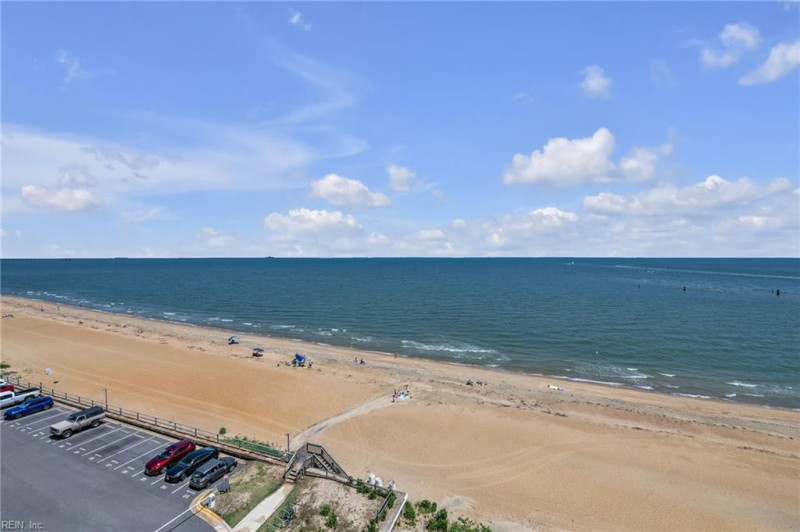 Photo 36 of 50 residential for sale in Virginia Beach virginia