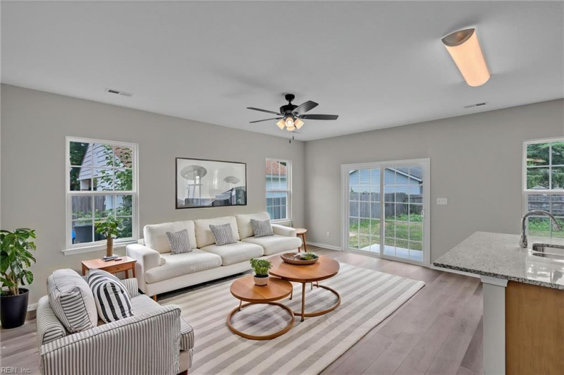 Photo 12 of 46 residential for sale in Portsmouth virginia