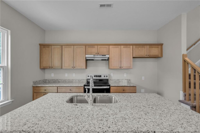 Photo 21 of 46 residential for sale in Portsmouth virginia