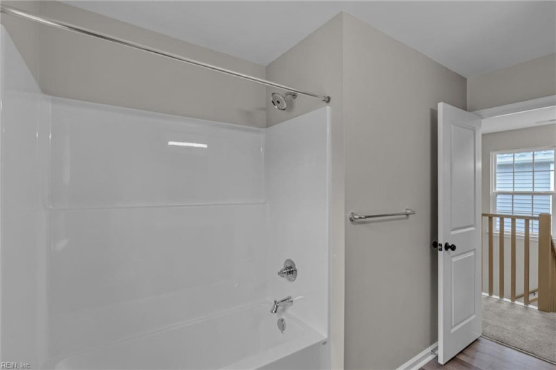 Photo 32 of 46 residential for sale in Portsmouth virginia