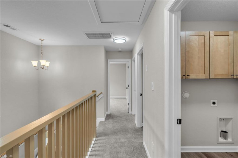Photo 33 of 46 residential for sale in Portsmouth virginia