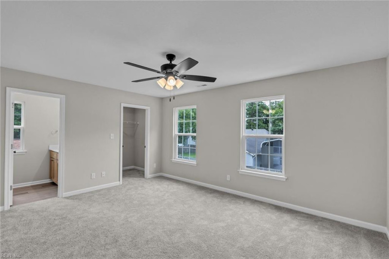 Photo 35 of 46 residential for sale in Portsmouth virginia