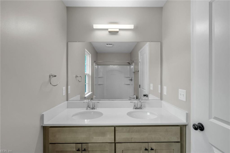 Photo 39 of 46 residential for sale in Portsmouth virginia