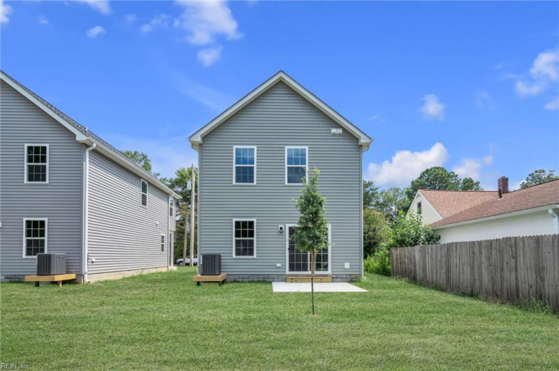 Photo 6 of 46 residential for sale in Portsmouth virginia