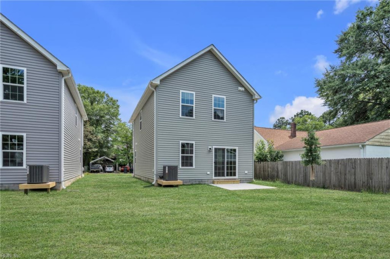 Photo 7 of 46 residential for sale in Portsmouth virginia