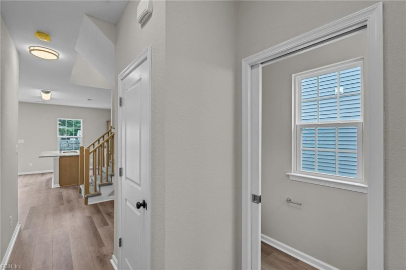 Photo 8 of 46 residential for sale in Portsmouth virginia