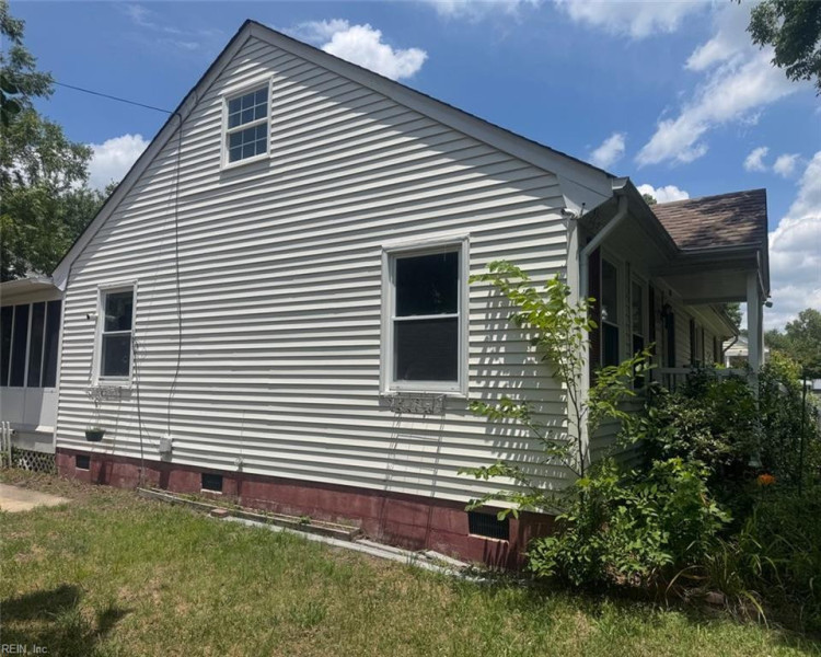 Photo 19 of 20 residential for sale in Portsmouth virginia Photo 19 of 20 residential for sale in Portsmouth virginia