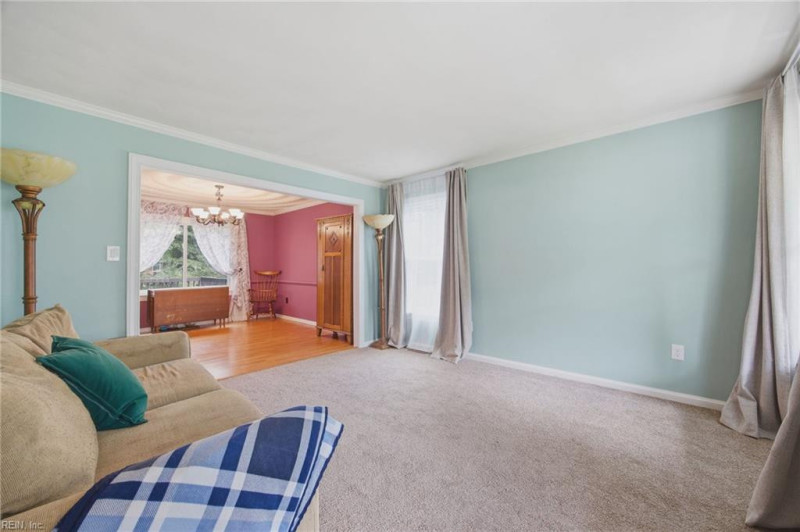 Photo 17 of 40 residential for sale in Chesapeake virginia