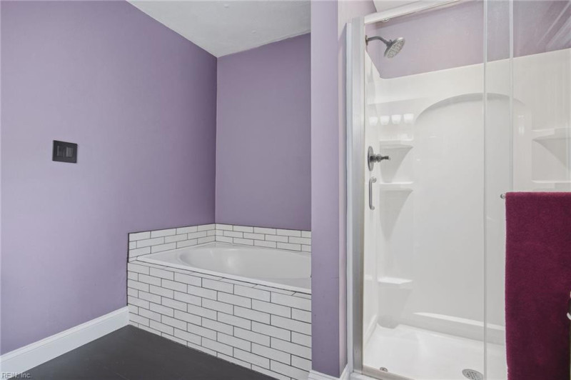 Photo 26 of 40 residential for sale in Chesapeake virginia