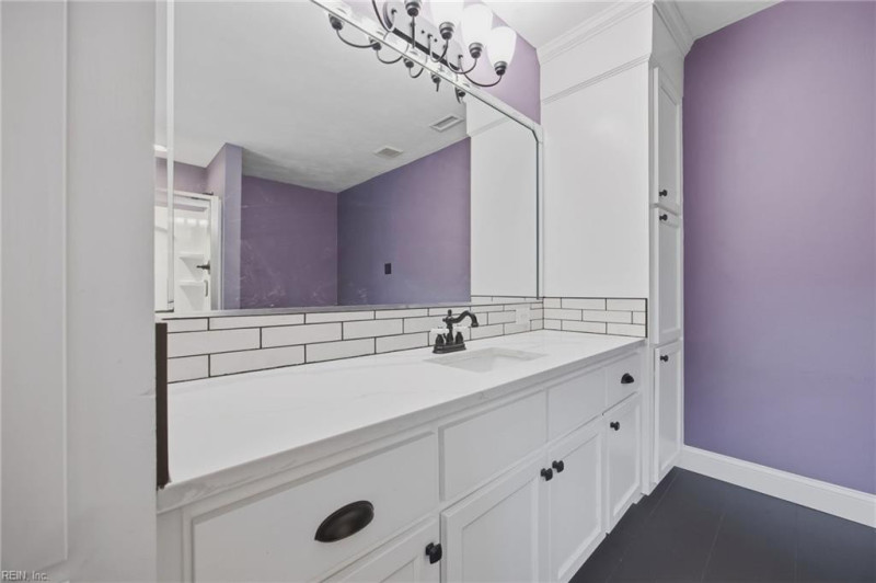 Photo 27 of 40 residential for sale in Chesapeake virginia