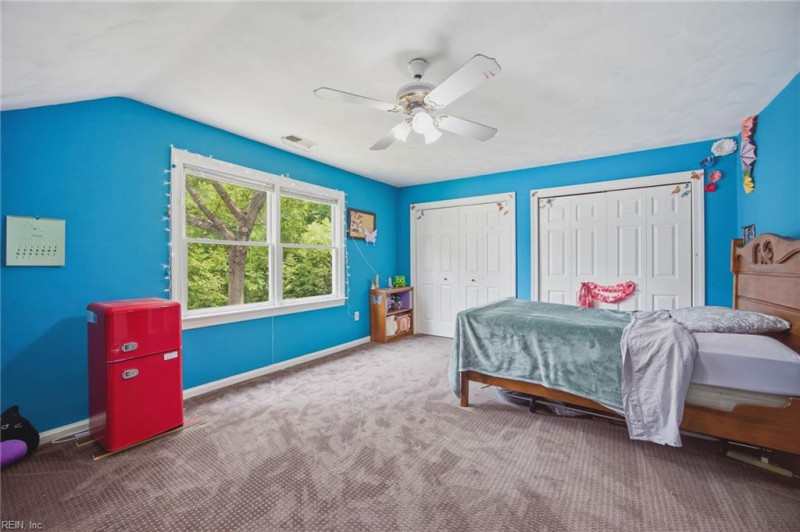 Photo 31 of 40 residential for sale in Chesapeake virginia