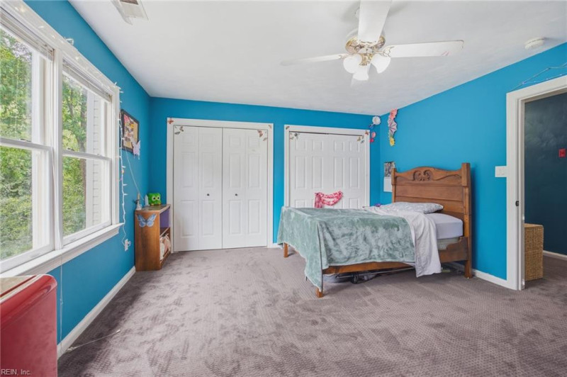 Photo 32 of 40 residential for sale in Chesapeake virginia