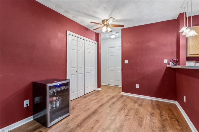 Photo 15 of 43 residential for sale in Norfolk virginia