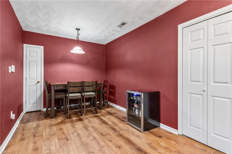 Photo 18 of 43 residential for sale in Norfolk virginia
