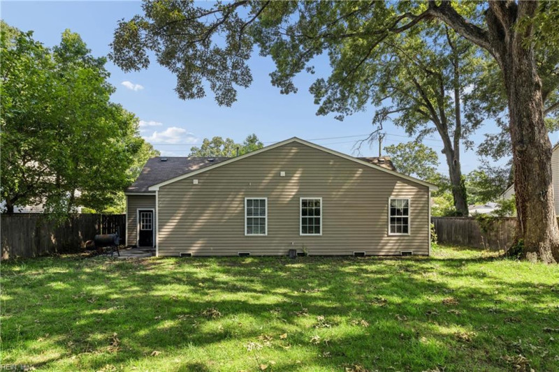 Photo 36 of 43 residential for sale in Norfolk virginia