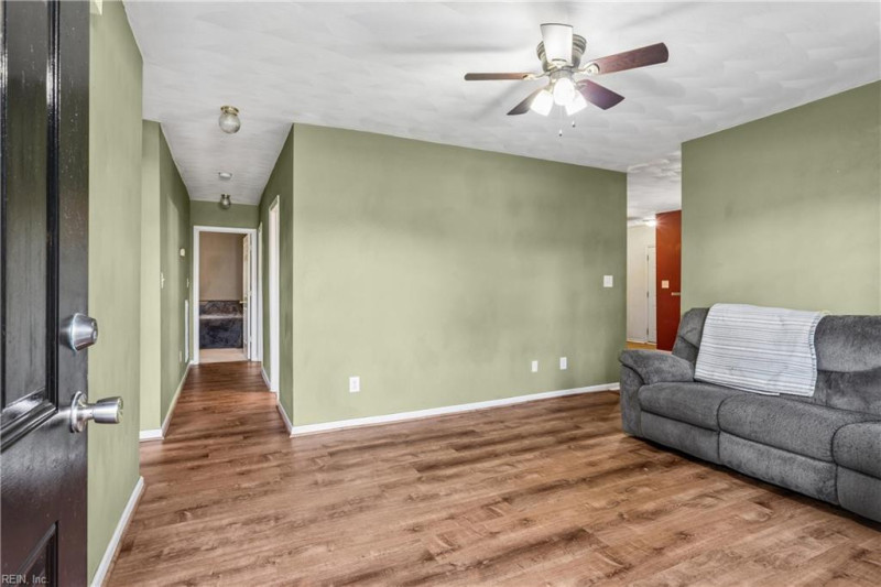 Photo 5 of 43 residential for sale in Norfolk virginia
