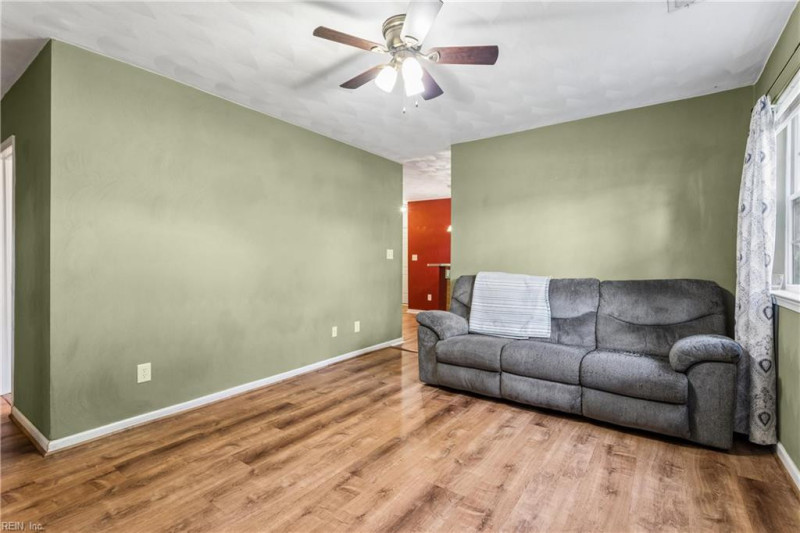 Photo 9 of 43 residential for sale in Norfolk virginia