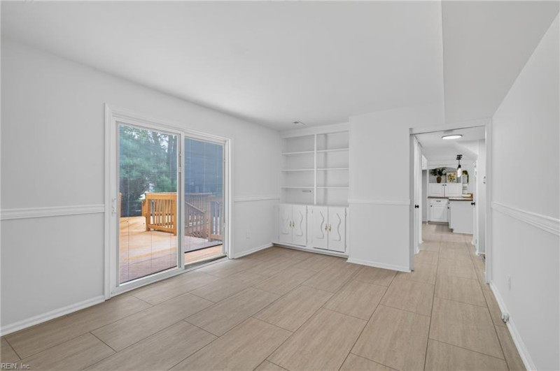 Photo 13 of 41 residential for sale in Newport News virginia