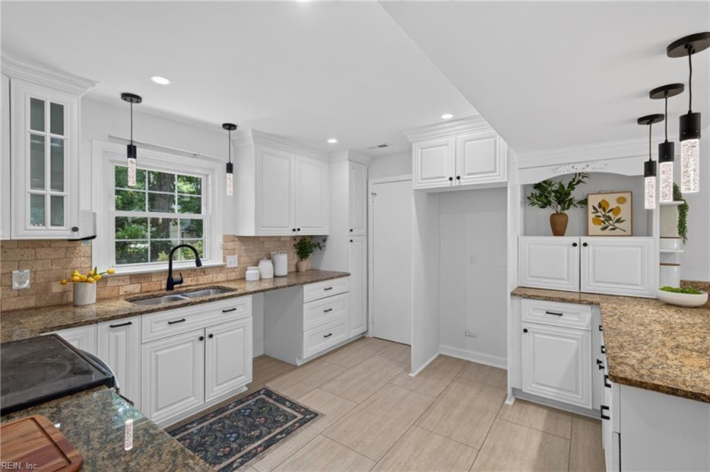 Photo 15 of 41 residential for sale in Newport News virginia