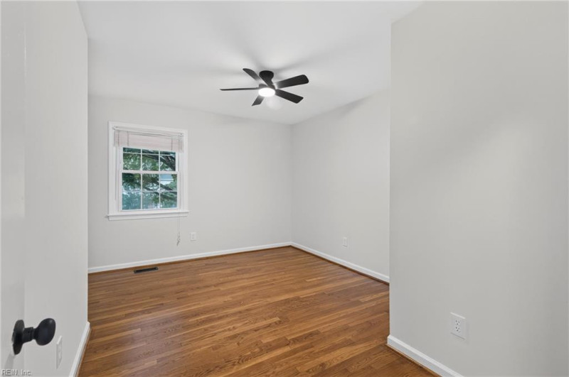 Photo 30 of 41 residential for sale in Newport News virginia