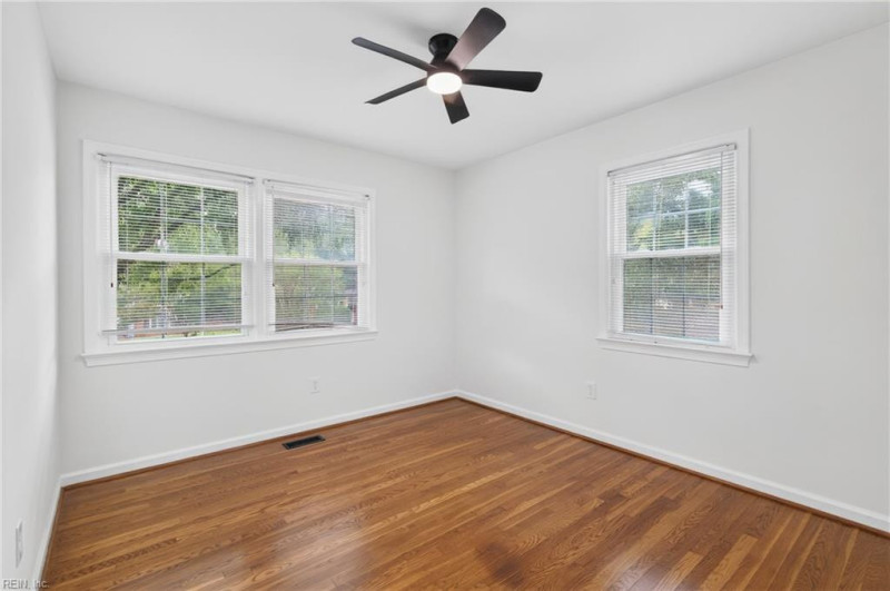 Photo 32 of 41 residential for sale in Newport News virginia