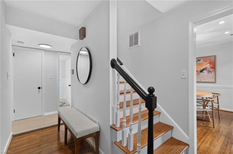 Photo 4 of 9 residential for sale in Newport News virginia Photo 4 of 9 residential for sale in Newport News virginia