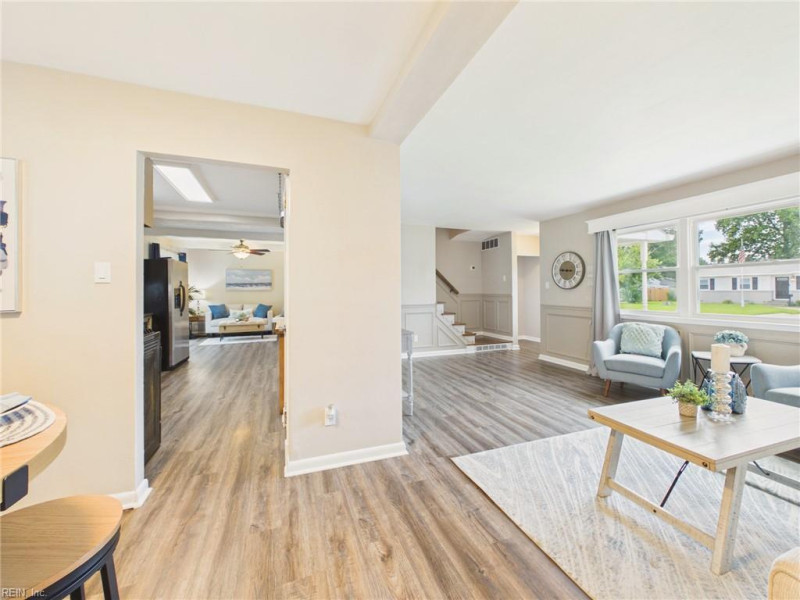 Photo 13 of 40 residential for sale in Virginia Beach virginia