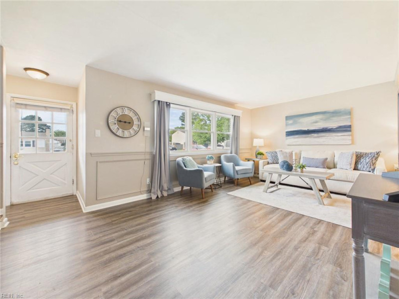 Photo 7 of 40 residential for sale in Virginia Beach virginia